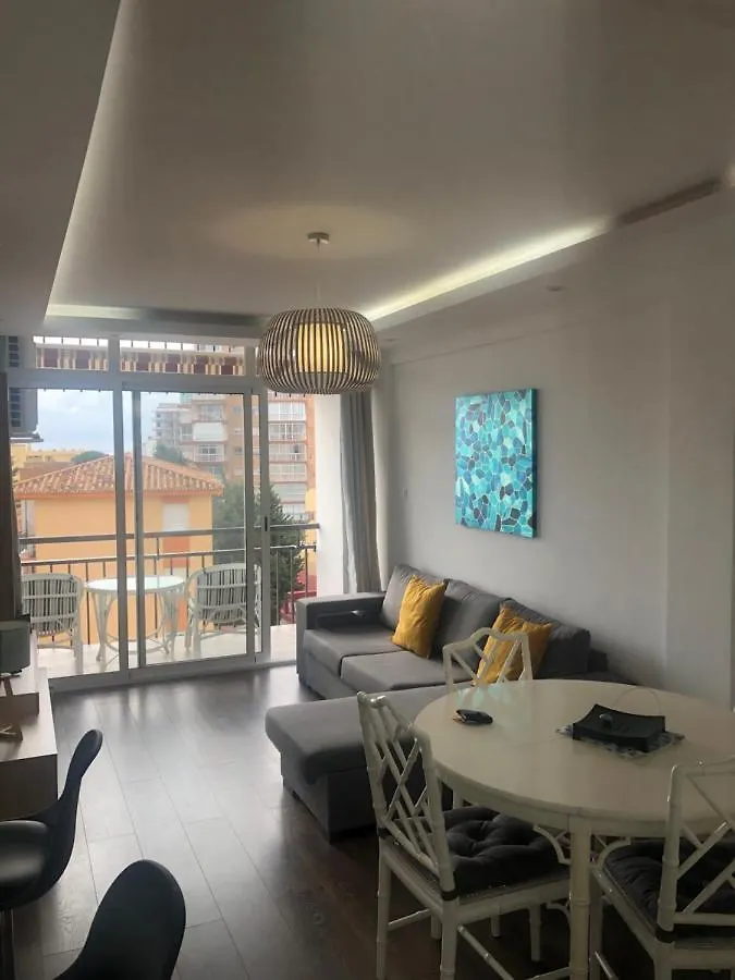 apartamento con vista al mar Benalmádena